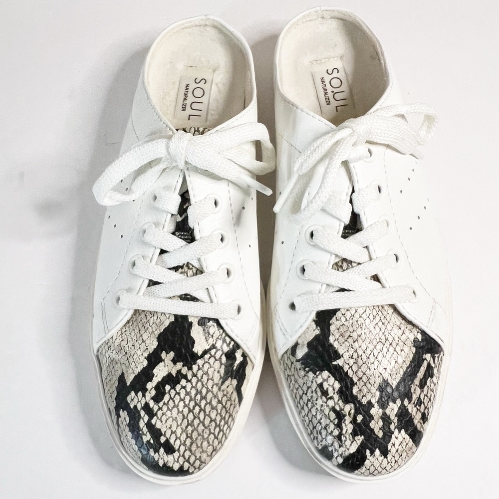 SOUL Naturalizer Slip on Mule Sneakers Faux Snakeskin Size 8.5